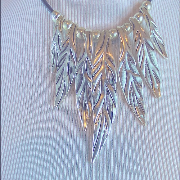 Silver Leave Statement Necklace on Back chord - Picture 5 of 7